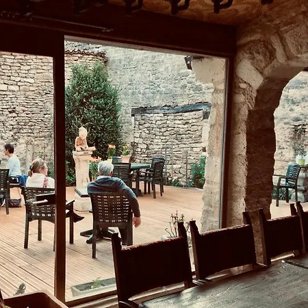 De L'abbatiale Bed & Breakfast