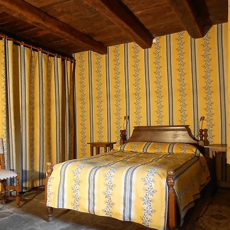 De L'abbatiale Nocleg ze śniadaniem Auberive