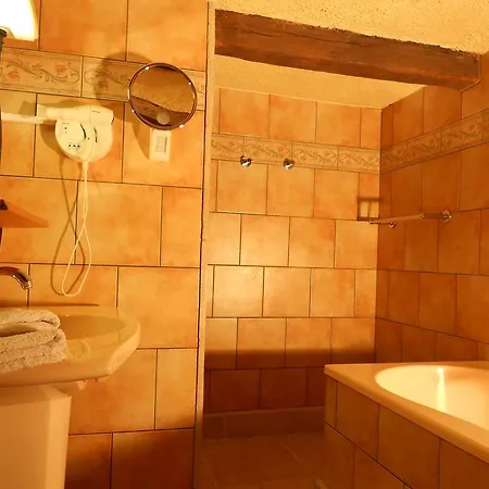 Bed & Breakfast De L'abbatiale Auberive