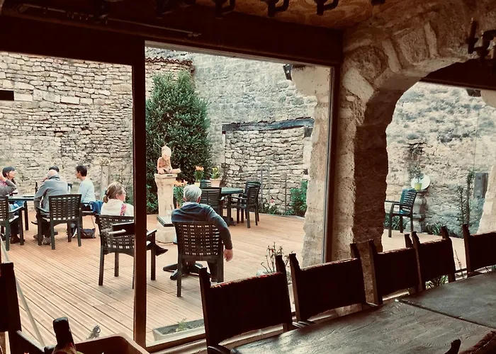 De L'abbatiale Bed and Breakfast