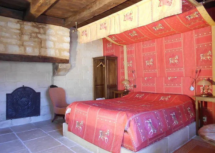 De L'abbatiale Bed & Breakfast 4*