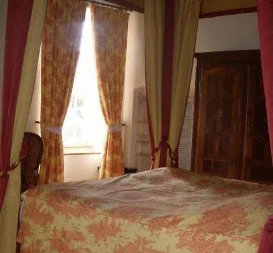 Bed and Breakfast De L'abbatiale 4*